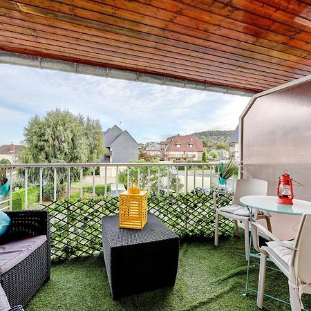 Appartamento Magnifique appart avec terrasse équipée et wifi gratuit Houlgate Esterno foto